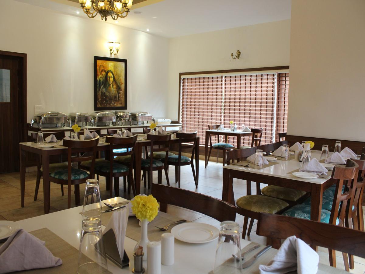 Oyo 2531 Hotel Una Comfort Misty Oak Nainital Exteriér fotografie